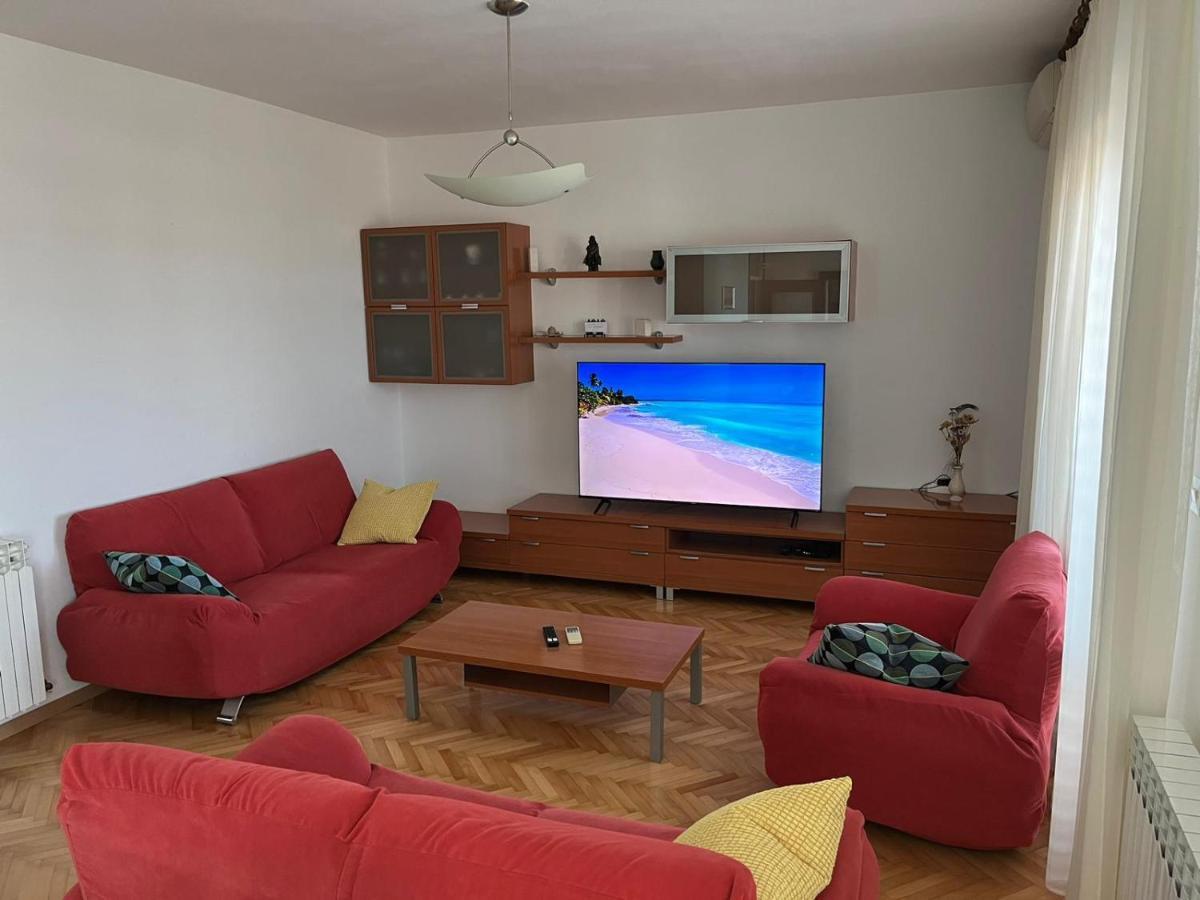 Apartment Lily Подстрана Экстерьер фото